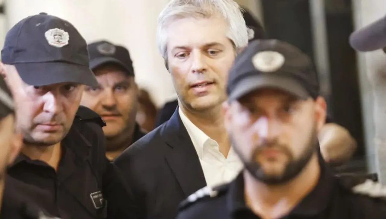 Съдът остави Коцев в ареста:  Доводите за политическо преследване не съответстват на материалите по делото