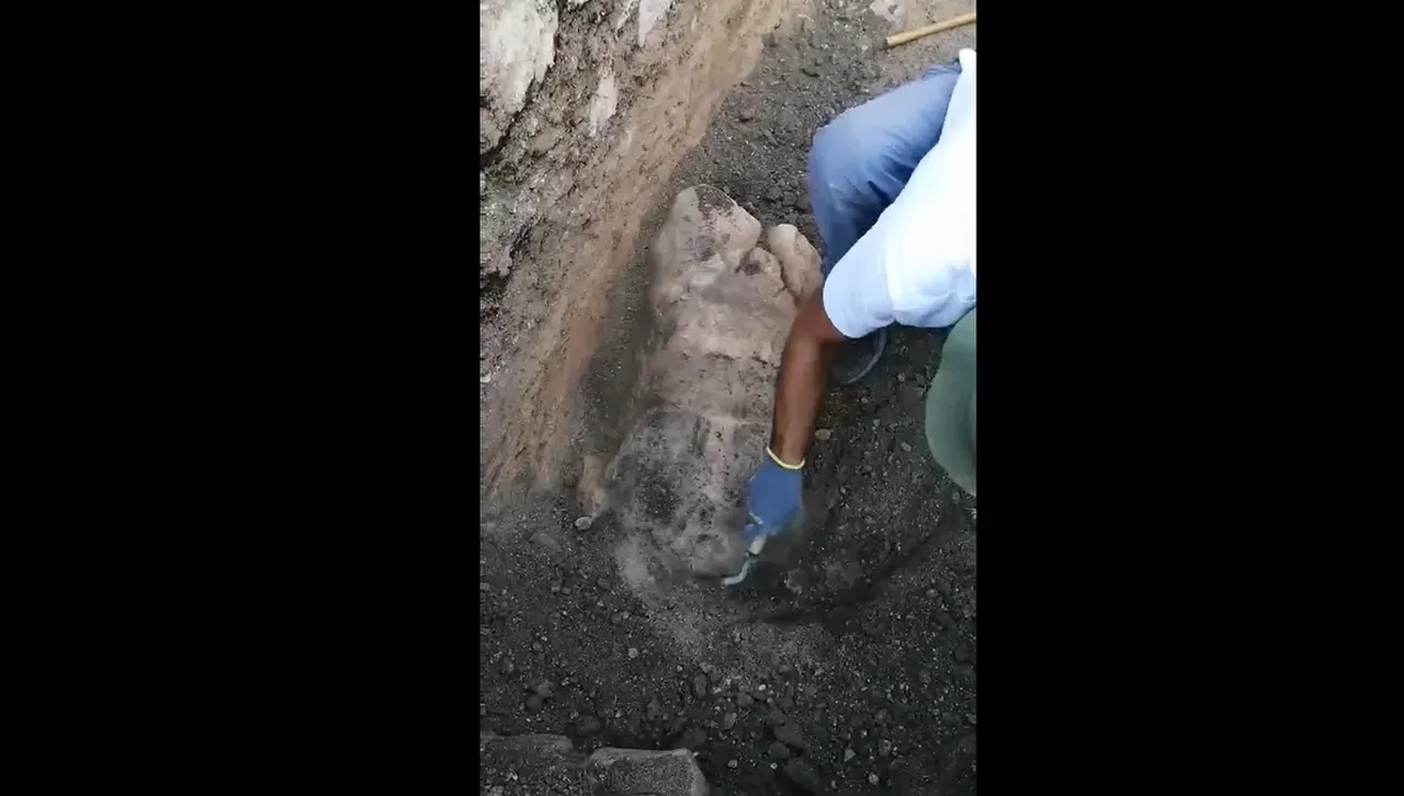 Хераклея Синтика: Натъкнаха се на торса на митичен герой - вече бе открита част от бедрата му