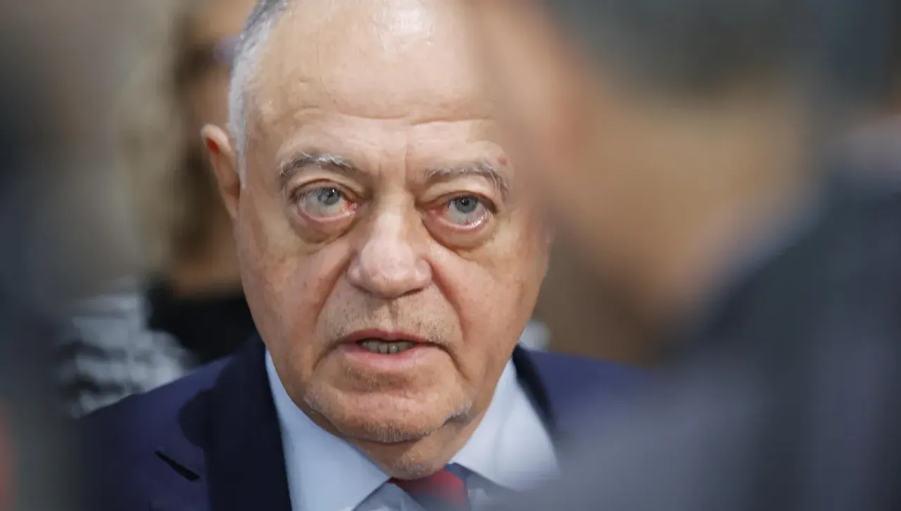 Атанасов: Чалгата е вече в политиката ни, а сега навлиза и в Наказателното право