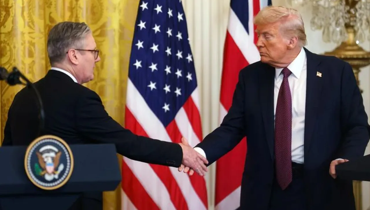 Стармър призова Тръмп за „допълнителен натиск“ върху Путин 