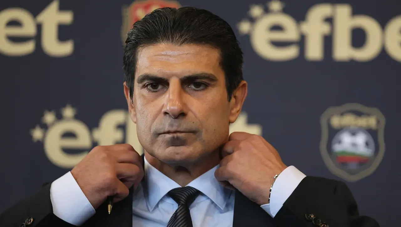 Георги Иванов прокарал решение на БФС, след което "България ще се гордее с националния си отбор"