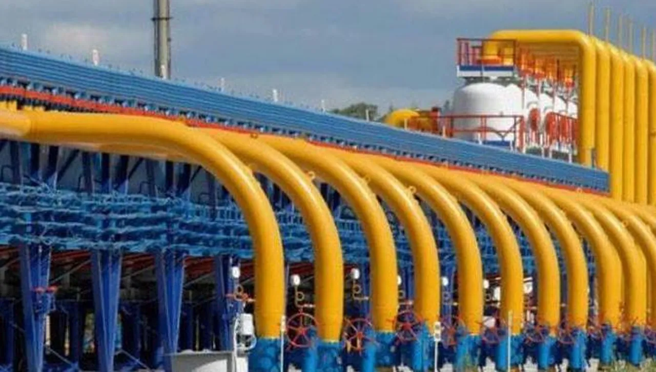 Блумбърг: ЕС ще блокира използването на руския газ до 2027 г., обмисля още по-строги мерки