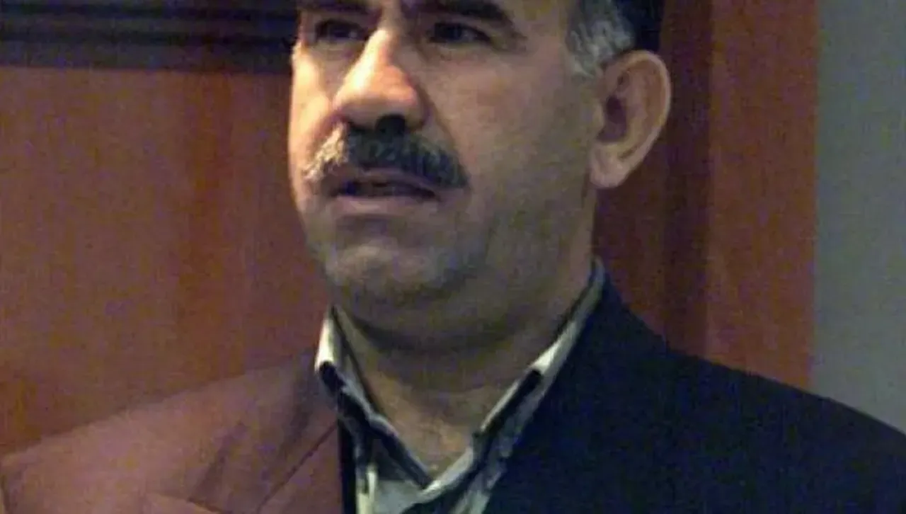 Бойците на ПКК започват предаване на оръжията си на церемония в Ирак