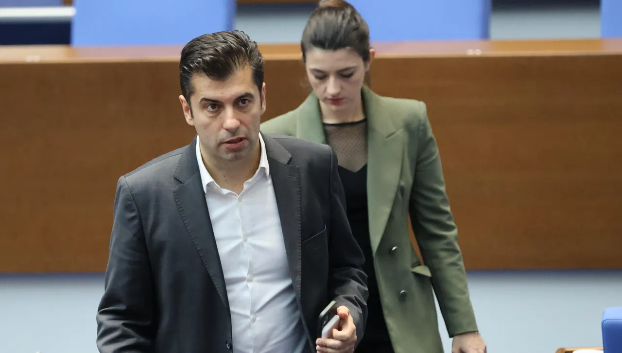 Кирил Петков: „ДПС-Ново начало“ и ГЕРБ имат най-много надписани гласове 
