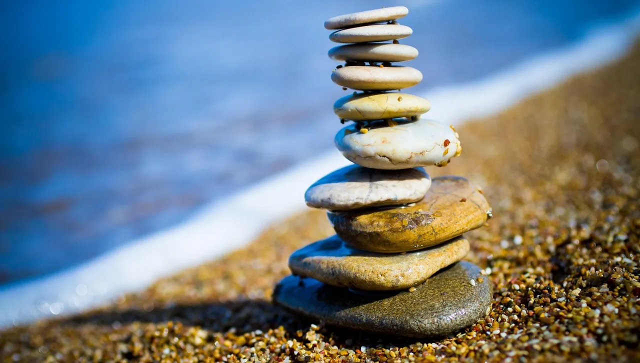 Туристите в Гърция са заплашени от огромна глоба, ако събират миди и камъчета