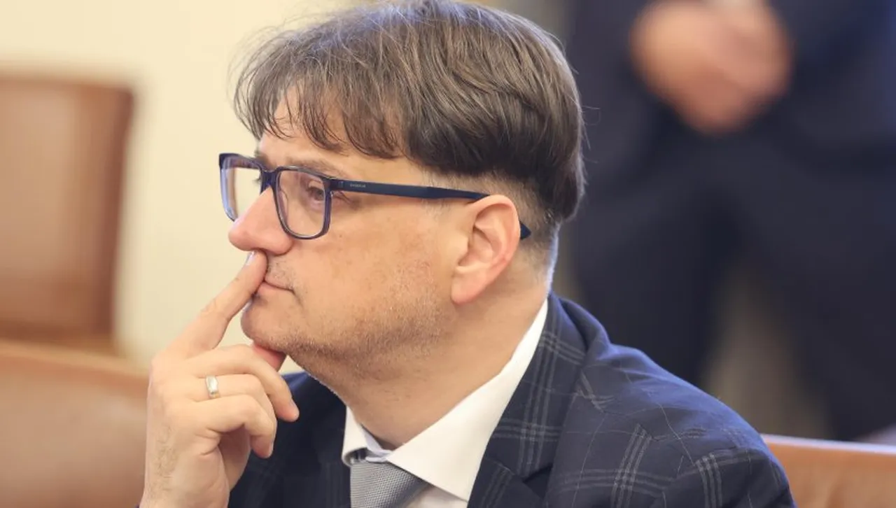 Скандали с Мариян Бачев -  може, защото сме като сбъдната американска мечта