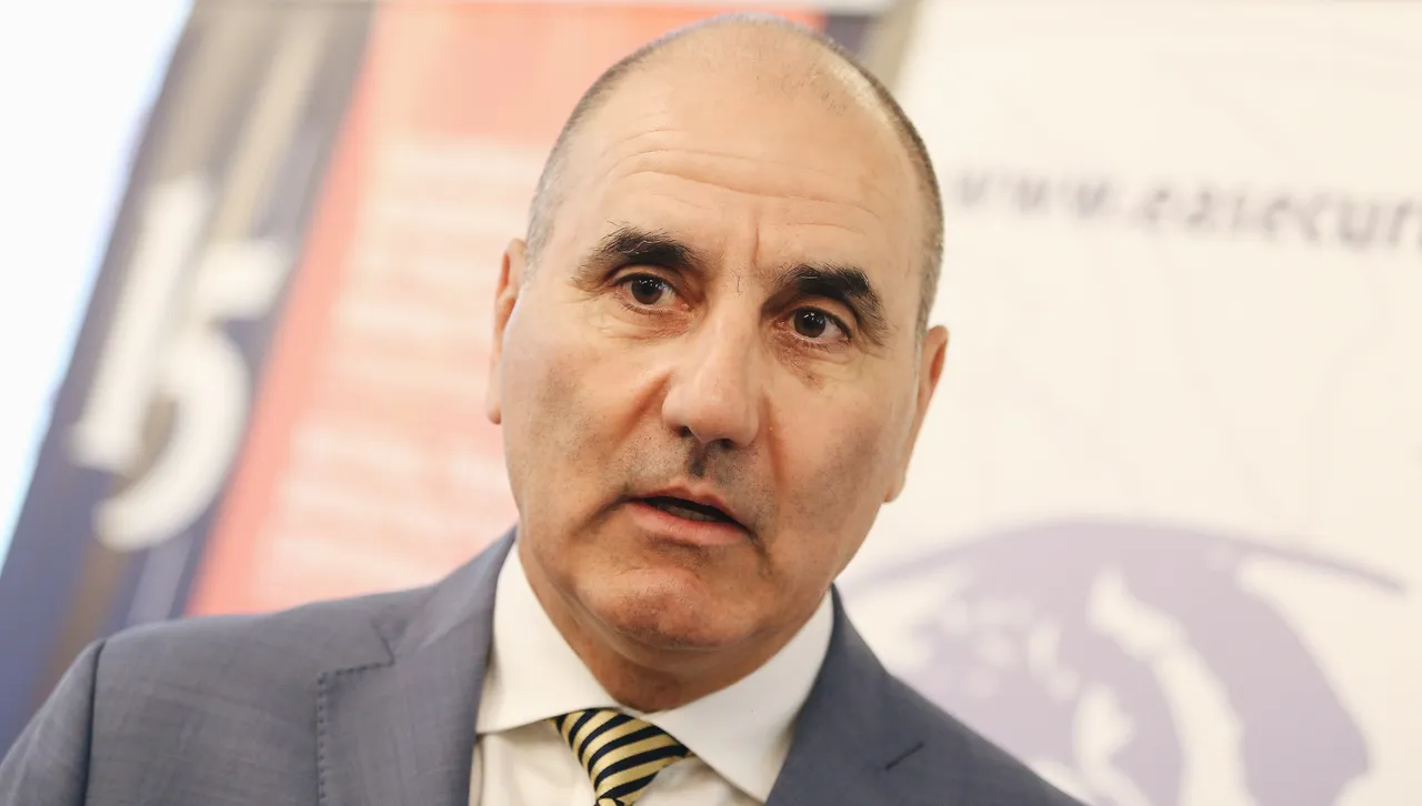 Цветан Цветанов: Решенията около „Лукойл“ застрашават националната сигурност