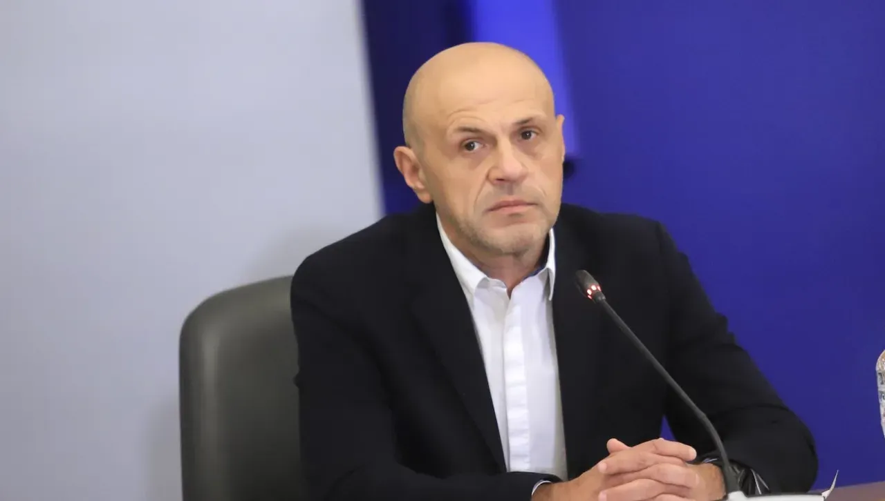 Дончев: „6 млрд. под въпрос“ - такава тема няма, но плащане от ЕК към България ще има 