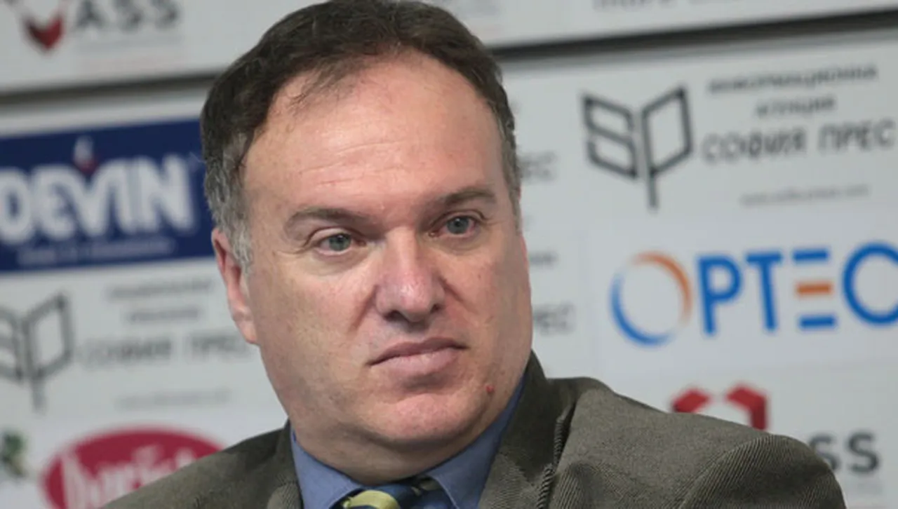 Според него решението на американския президент да отложи военния удар