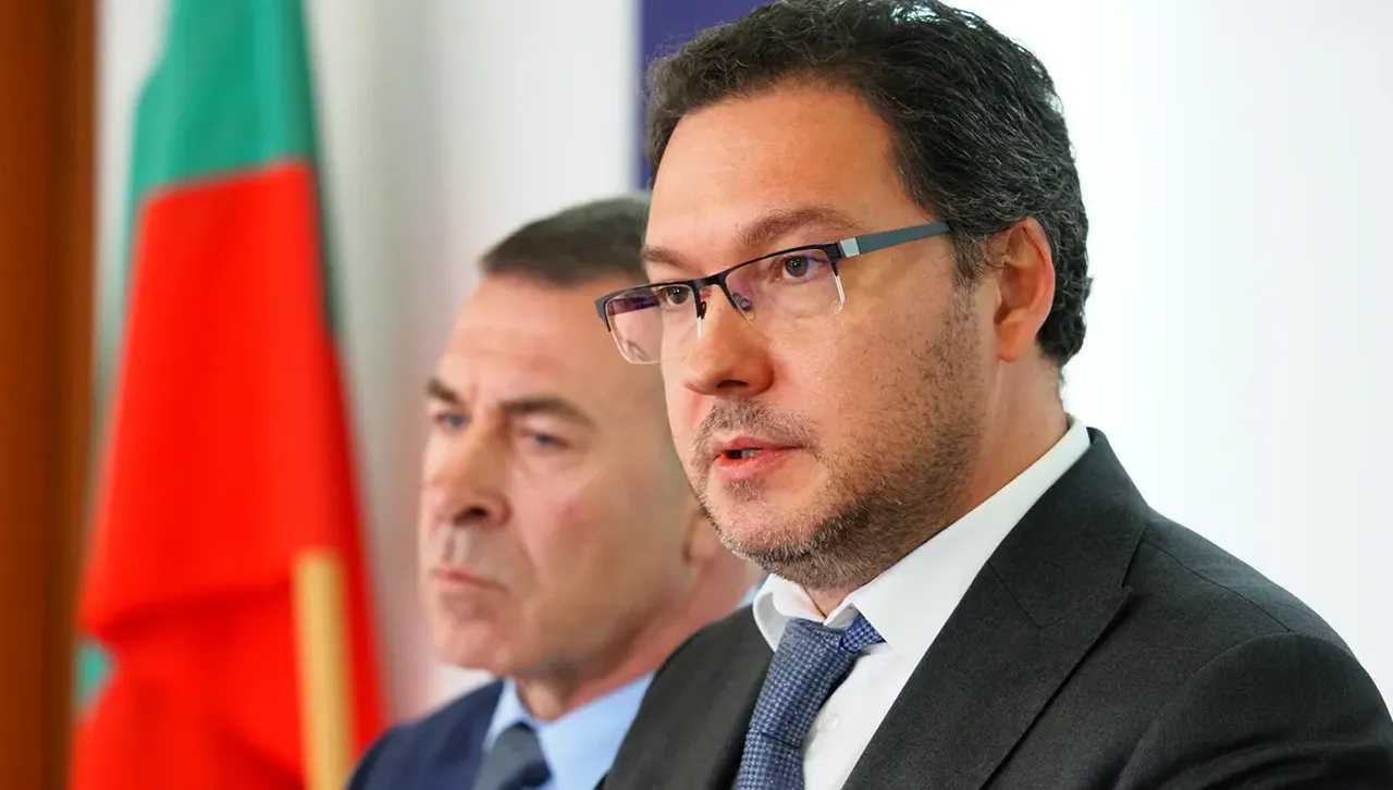 Даниел Митов: Вотът на недоверие бе превърнат от опозицията в ритуална обреченост