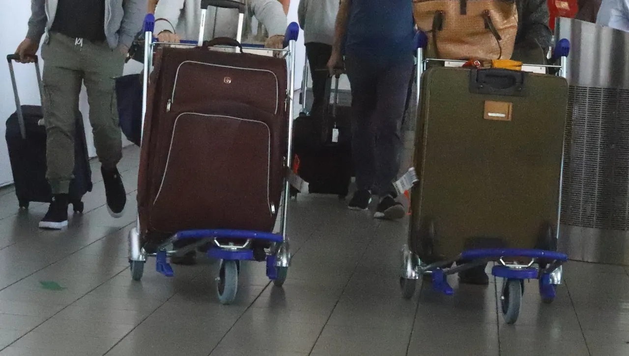 Българите все повече пътуват в чужбина, най-често до съседите ни - Гърция, Турция и Сърбия 