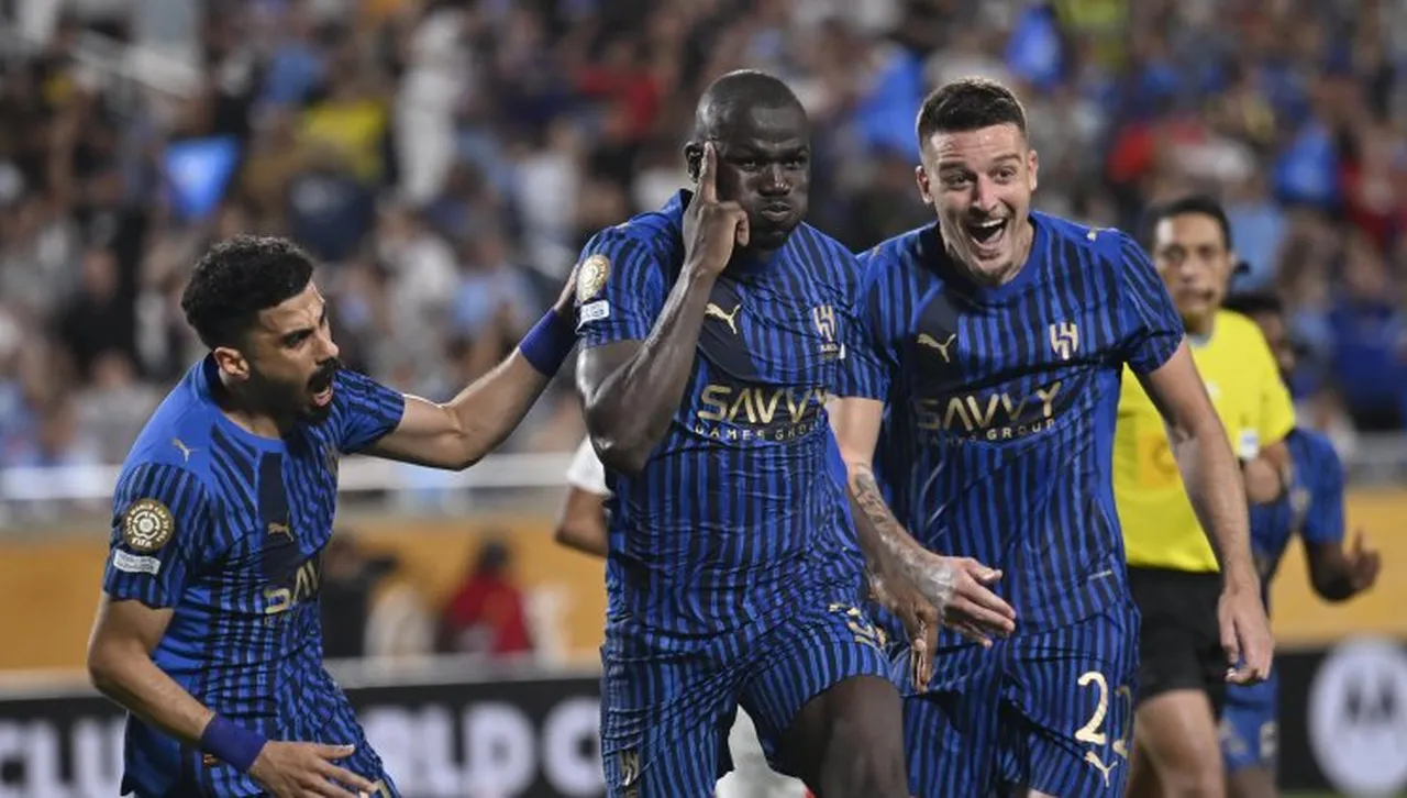 Драма на Световното клубно по футбол: Ал Хилал разби Манчестър Сити 