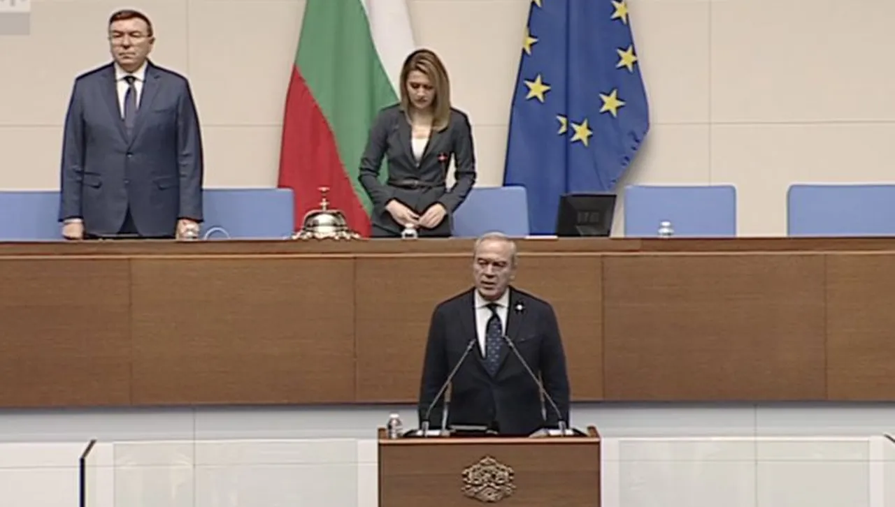 Нов депутат на „Възраждане“ положи клетва  