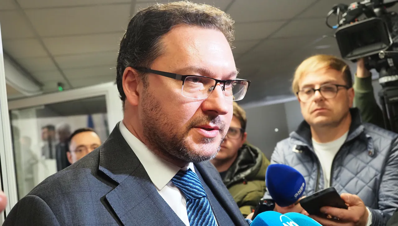 Даниел Митов разписа заповед -  всички в МВР получават по 400 лева за Коледа 