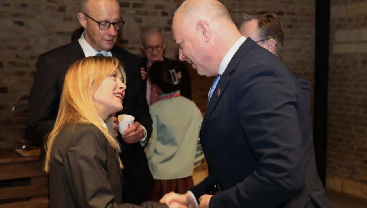 Българският премиер в оставка Желязков и италианският министър председател обсъдиха