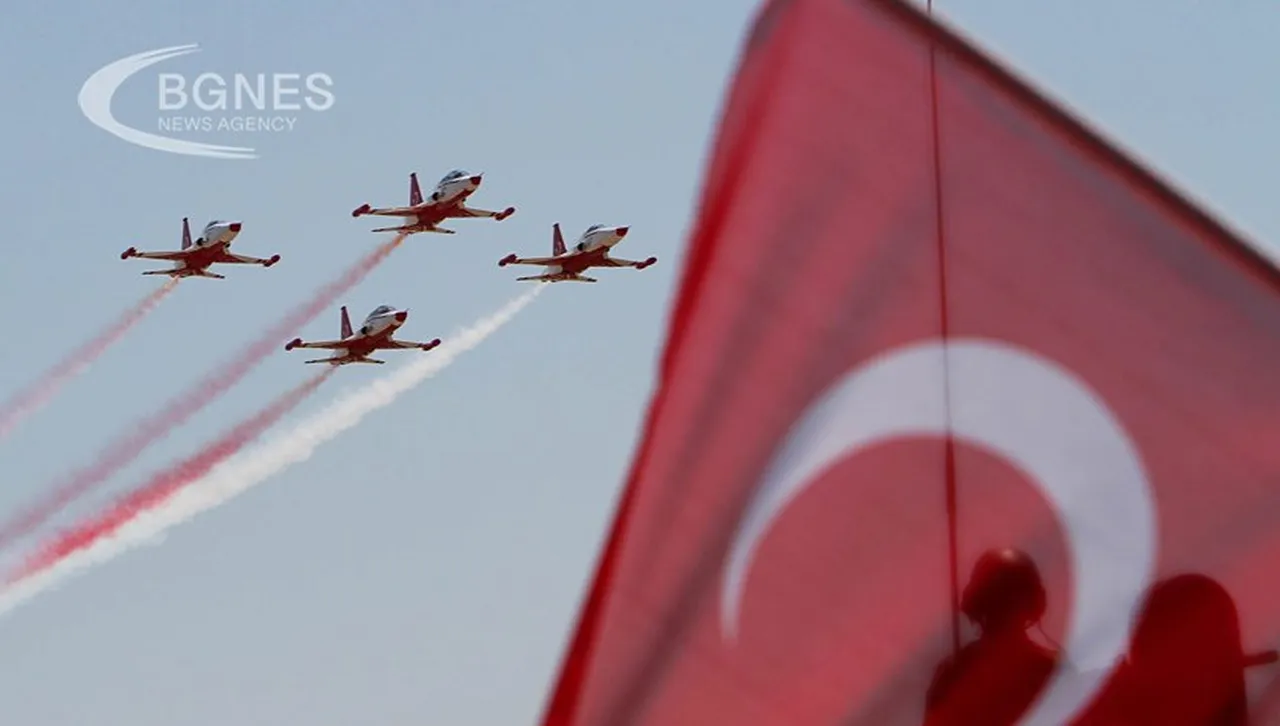 Отбелязва се че първоначално турската авиация ще бъде разположена в