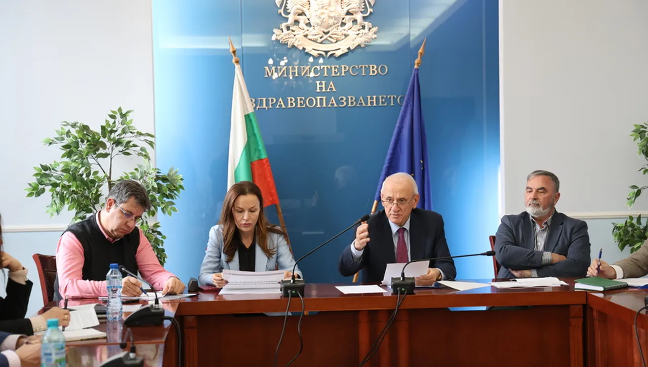 Сериозна остава обстановката с грипа в областите Силистра Бургас Хасково