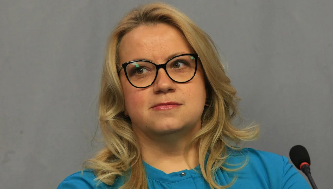 Защо Деница Златева се разболя при първата поява на черните нинджи...