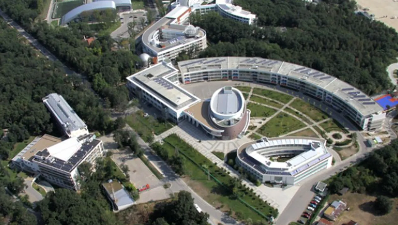 "Да, България": Москва и СОК "Камчия" опитват да заобиколят санкциите срещу Русия