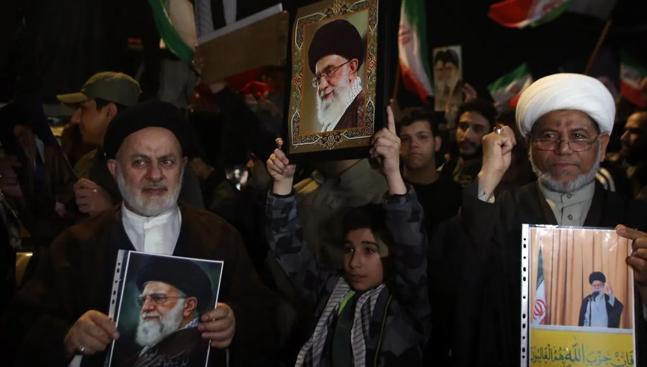 Израел: Али Хаменей е ликвидиран, тялото му е открито и показано на Тръмп и Нетаняху