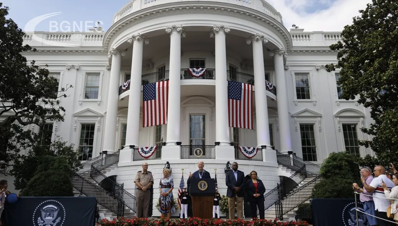 Белият дом подготвя план за облекчаване на санкциите срещу Русия