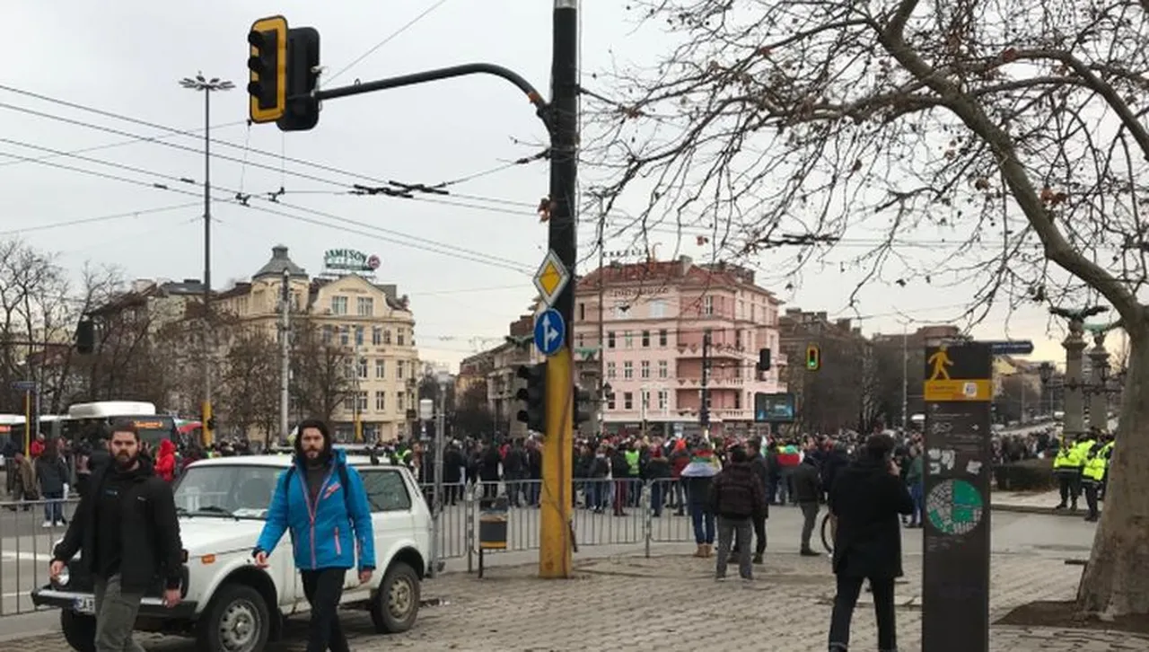 Freedom House: Леко понижение на свободите и политическите права в България