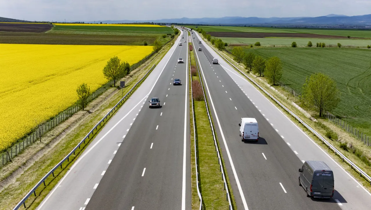 Ограничиха движението по пътя Хасково-Кърджали заради ПТП