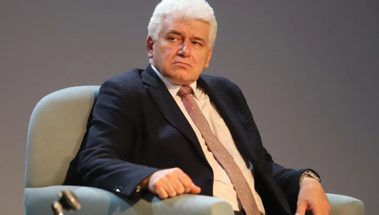 Конституционалистът Пламен Киров: Измамата на Андрей Гюров е сравнима с лъжата за гражданството на Кирил Петков 