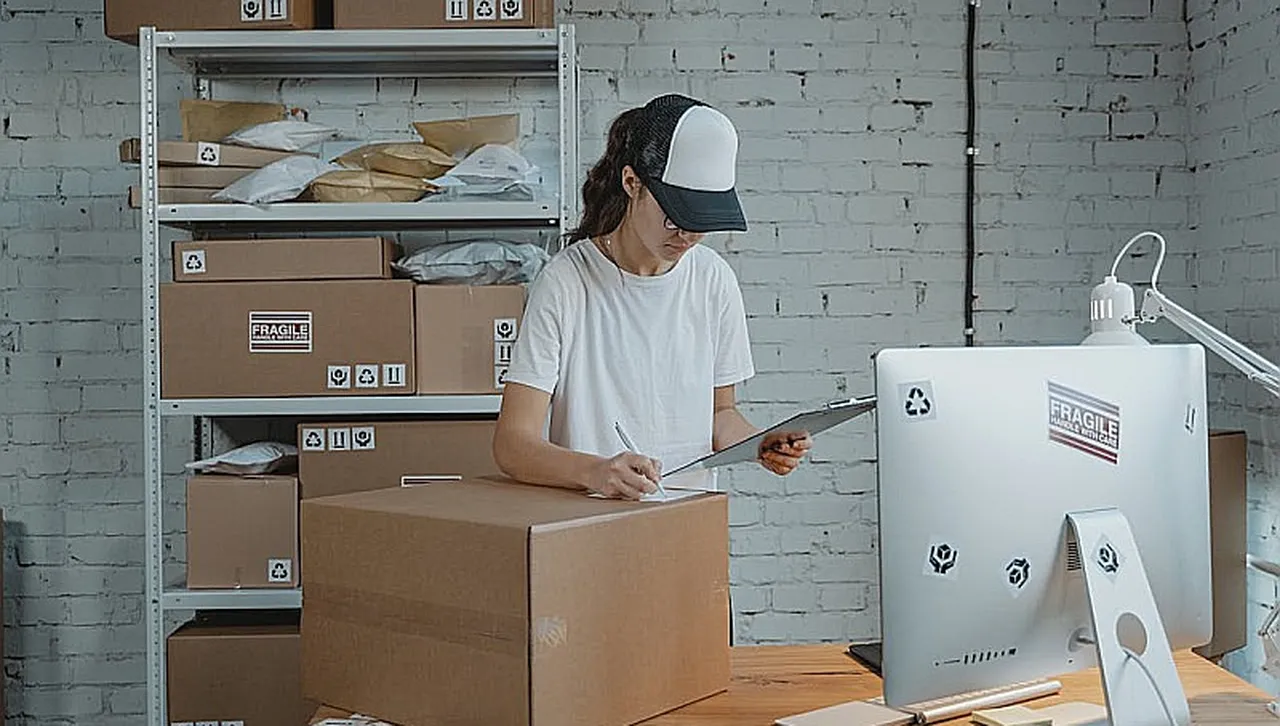 Общият показател на бизнес климата за октомври спадна с 4.7 пункта 