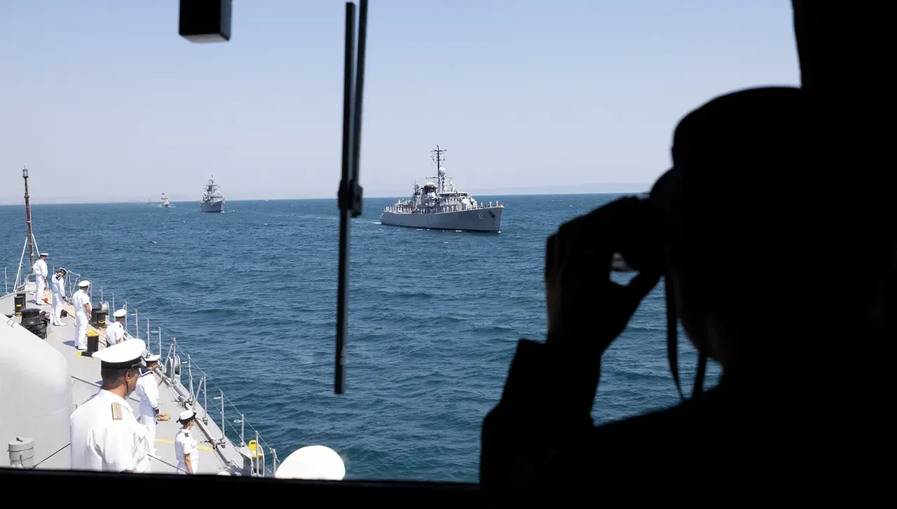 Токио не се съгласи да изпрати военни кораби за ескортиране в Ормузкия проток