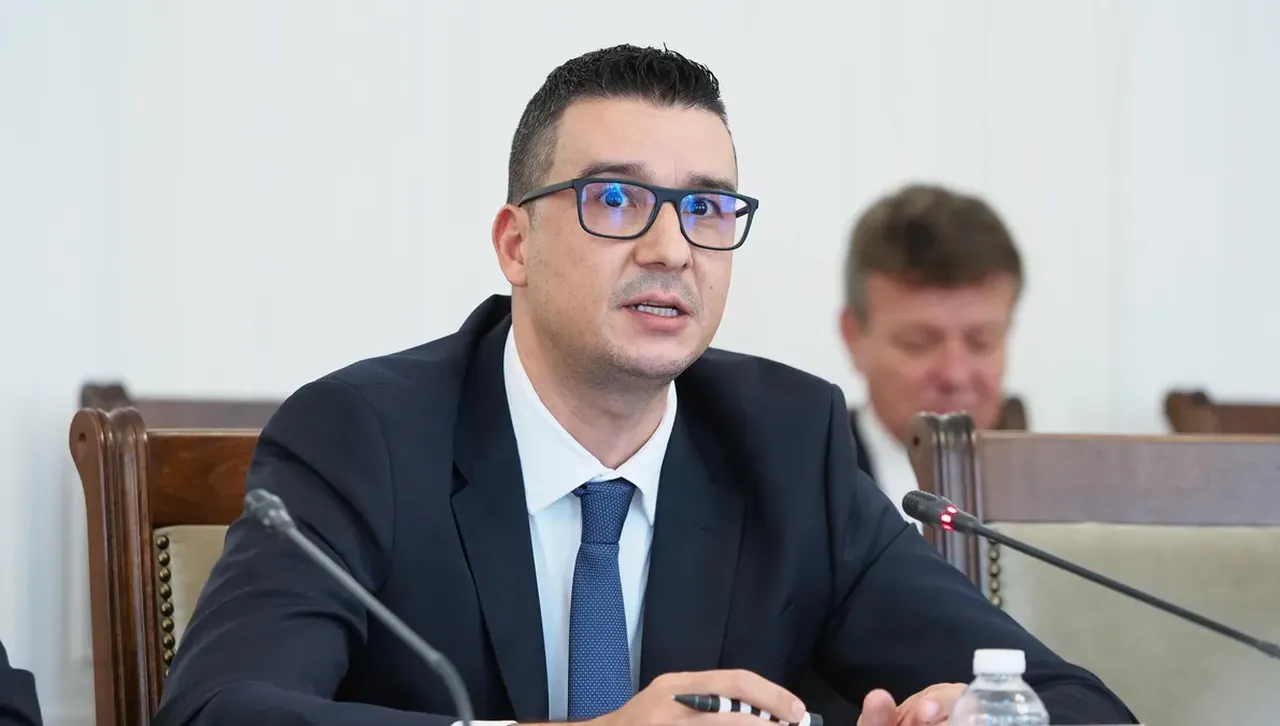 Петър Дилов: САЩ ще ни освободят от санкции срещу „Лукойл“