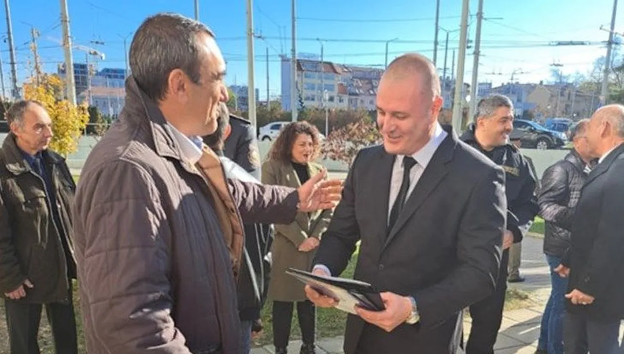 Искат отвод на съдия Влахов, докладчик по делото за бития шеф на МВР Русе