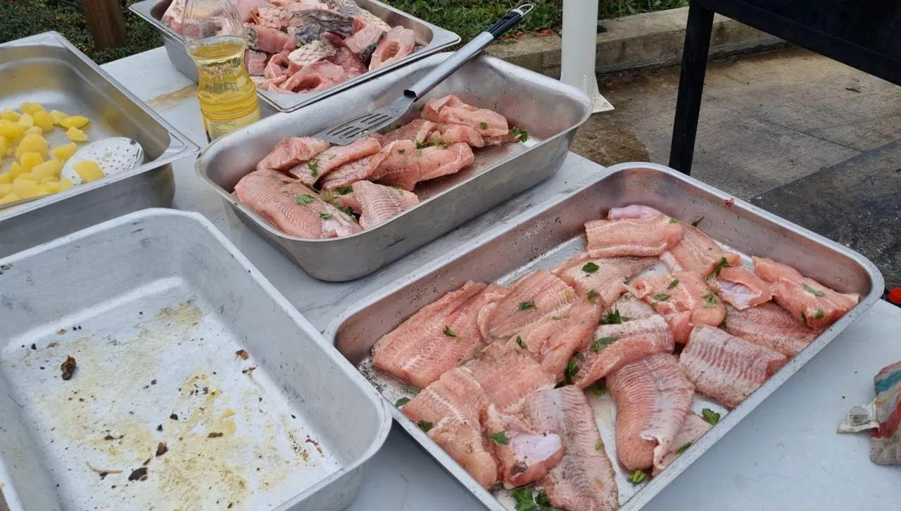 Национален рибен фест тече в рибарското селище Ченгене скеле