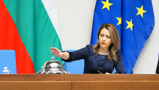 Рая Назарян закри последното редовно заседание на 51-ото НС, започва изборната кампания