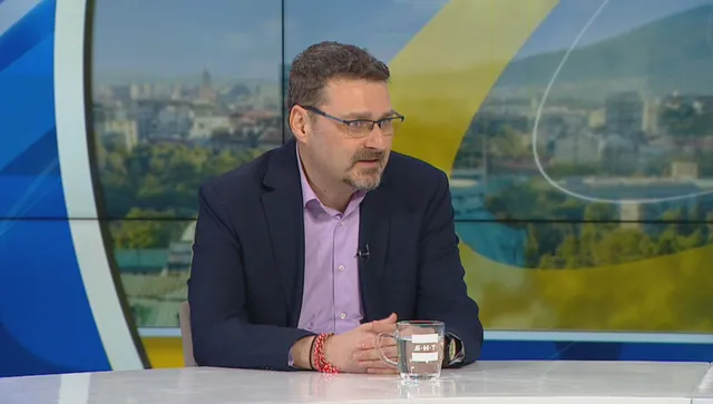 Алфа Рисърч: Румен Радев продължава да води, негов сериозен "донор" е левицата 