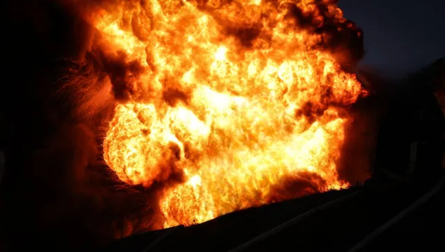 Украйна разпали пожари в голяма рафинерия в Кубан и фабрика за нефт в Татарстан 