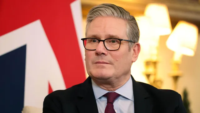 Стармър: Лондон ще бъде домакин на многонационална среща за корабоплаването в Ормузкия проток