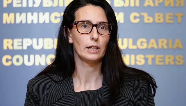 Министърът на регионалното развитие и благоустройството неочаквано подаде оставка