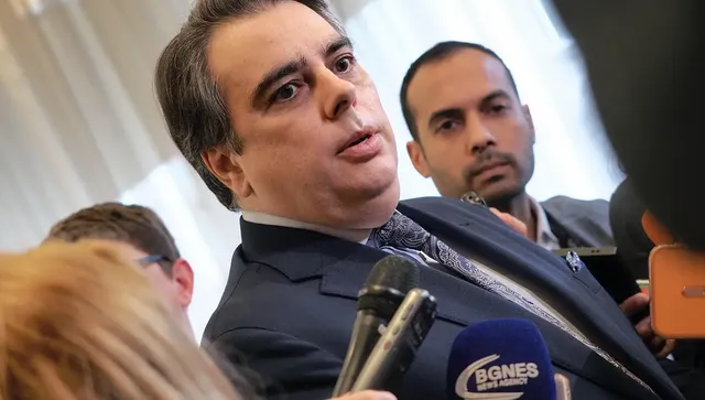 „Продължаваме Промяната“ стартира публични дискусии за „Силна България в силна Европа"