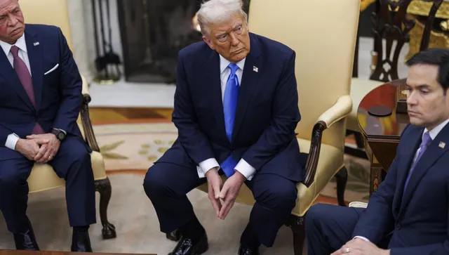 Култ към личността, аматьори и хаос в Белия дом