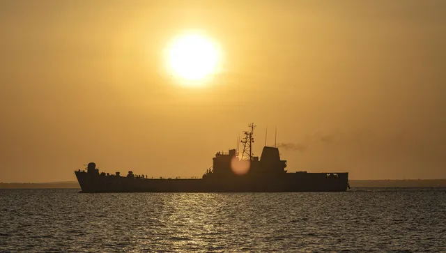 Два американски военни кораба се сблъскаха край бреговете на Южна Америка