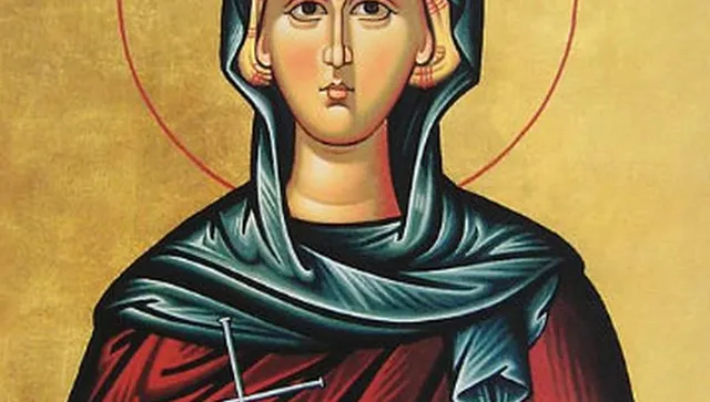 Палим свещ за света великомъченица Параскева от Икония