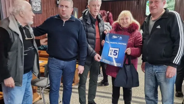 Много спасители видяхме, минаха и заминаха, но ние сме на терен и работим