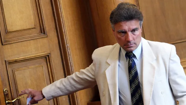 Говорителят на акулите