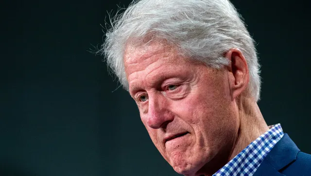 Клинтън под клетва: Бях сляп за престъпленията на Епстийн, дори и от дистанцията на времето