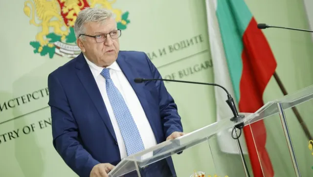 Екоминистърът: От НПО-то на "Петрохан" са влизали въоръжени в екоминистерството