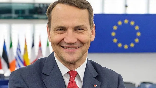 Сикорски: От войната в Украйна в зависи кой да е третият стълб на световния ред - Европа или Русия