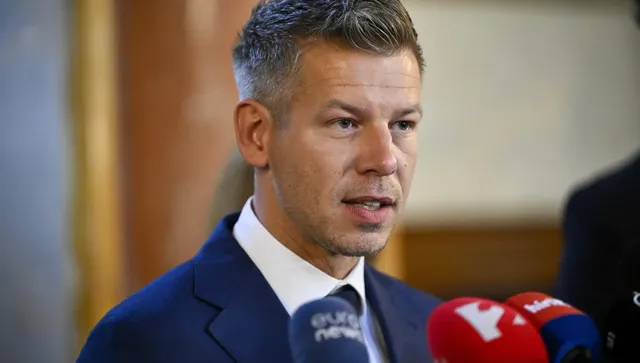 Politico: Петер Мадяр мечтае да възроди Австро-Унгарската империя 