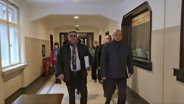 Алианс за права и свободи подаде документи за регистрация