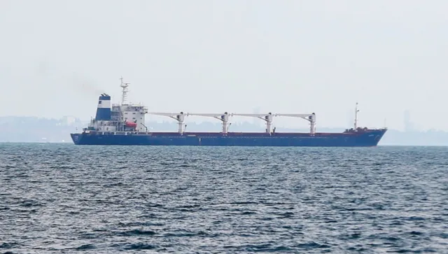 Украинските ВМС: Руски кораби се крият в Черно море като блокират системите за идентификация